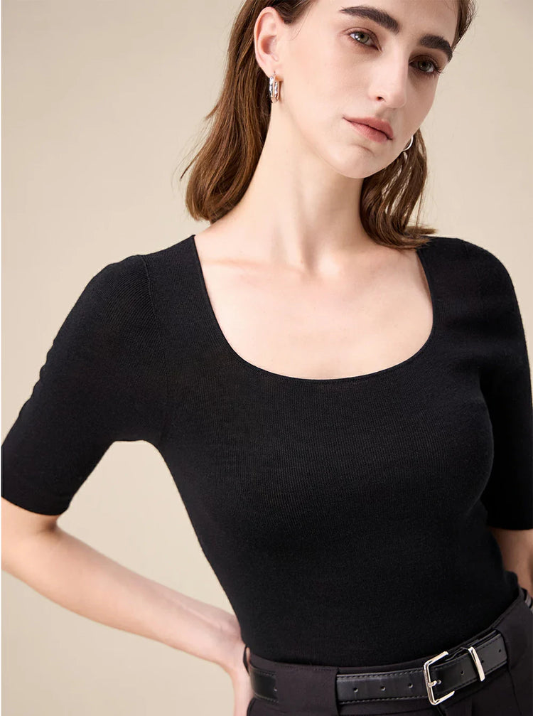 Elevate Your Wardrobe with Amoretu’s Knitted Linen Tops