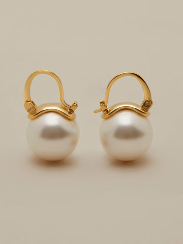 Amoretu Elegant Pearl Earrings